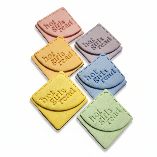 "Hot girls read" Corner Bookmark