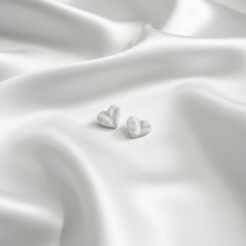Cute Hearts (Micro Studs)